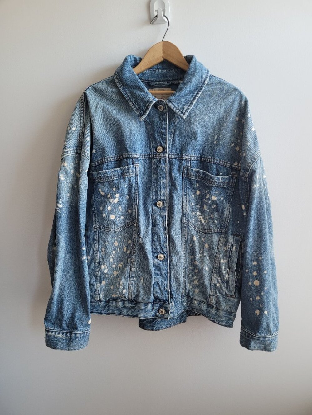 Free People We the Free Bleach Splatter Denim/Jean Jacket-XL